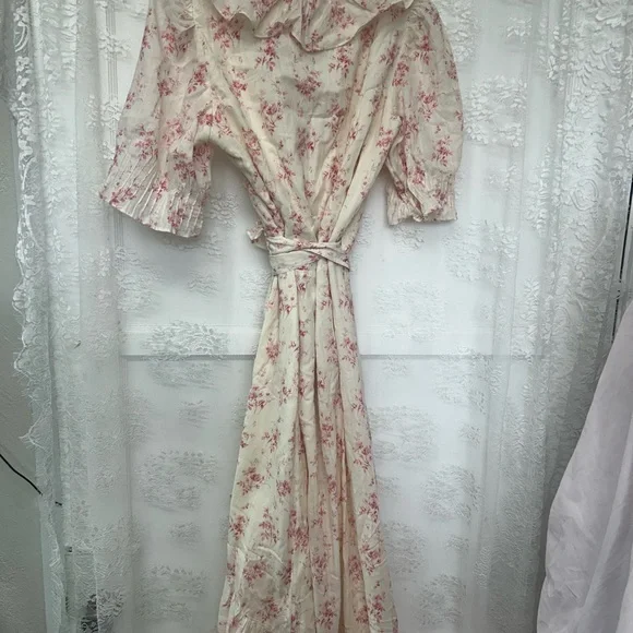 Floral Wrap Skirt - Cream and Pink - Picture 3 of 6